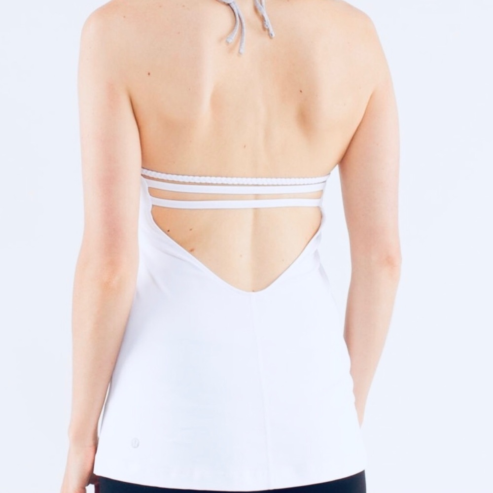 Lululemon 🍋 Alight Halter Tank